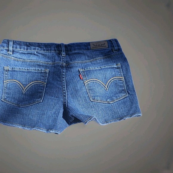 Levi's Pants - Levi's Shorty Shorts Raw Distressed Hem Medium Wash Denim Shorts Size 14